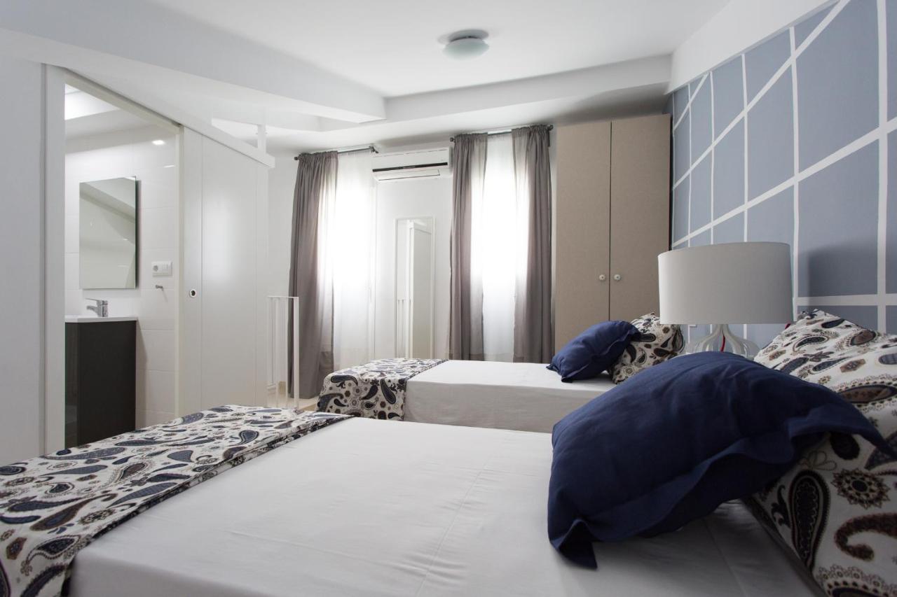 Apartamentos Alberto Lista 9 Sewilla Zewnętrze zdjęcie