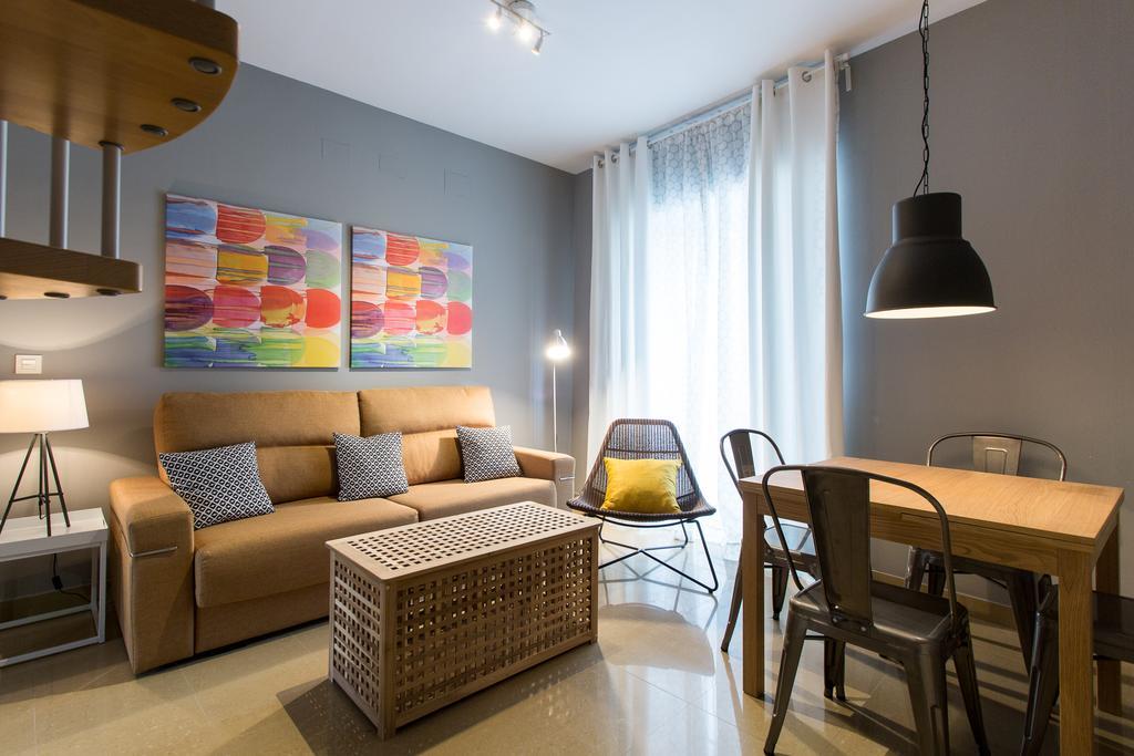 Apartamentos Alberto Lista 9 Sewilla Zewnętrze zdjęcie