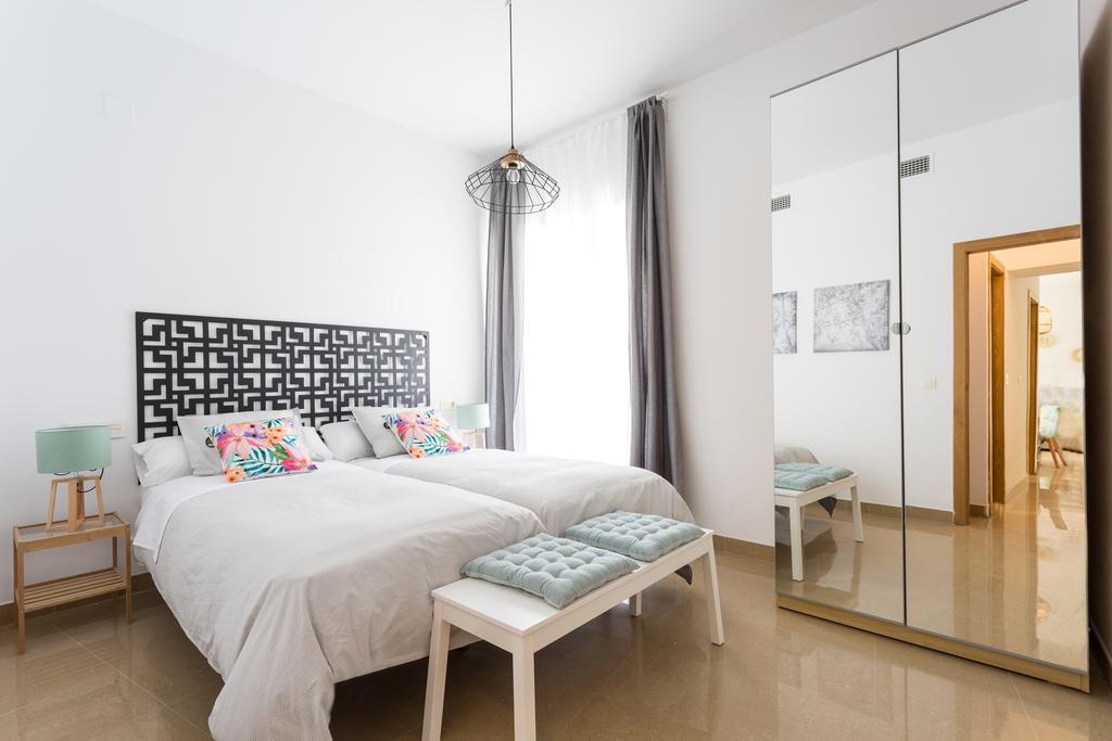 Apartamentos Alberto Lista 9 Sewilla Zewnętrze zdjęcie