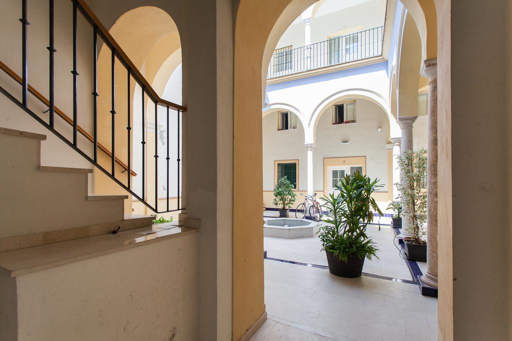 Apartamentos Alberto Lista 9 Sewilla Zewnętrze zdjęcie