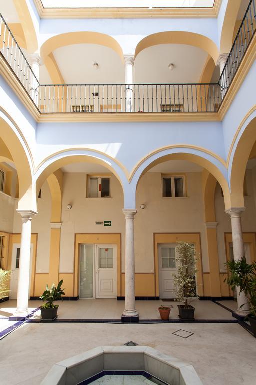 Apartamentos Alberto Lista 9 Sewilla Zewnętrze zdjęcie