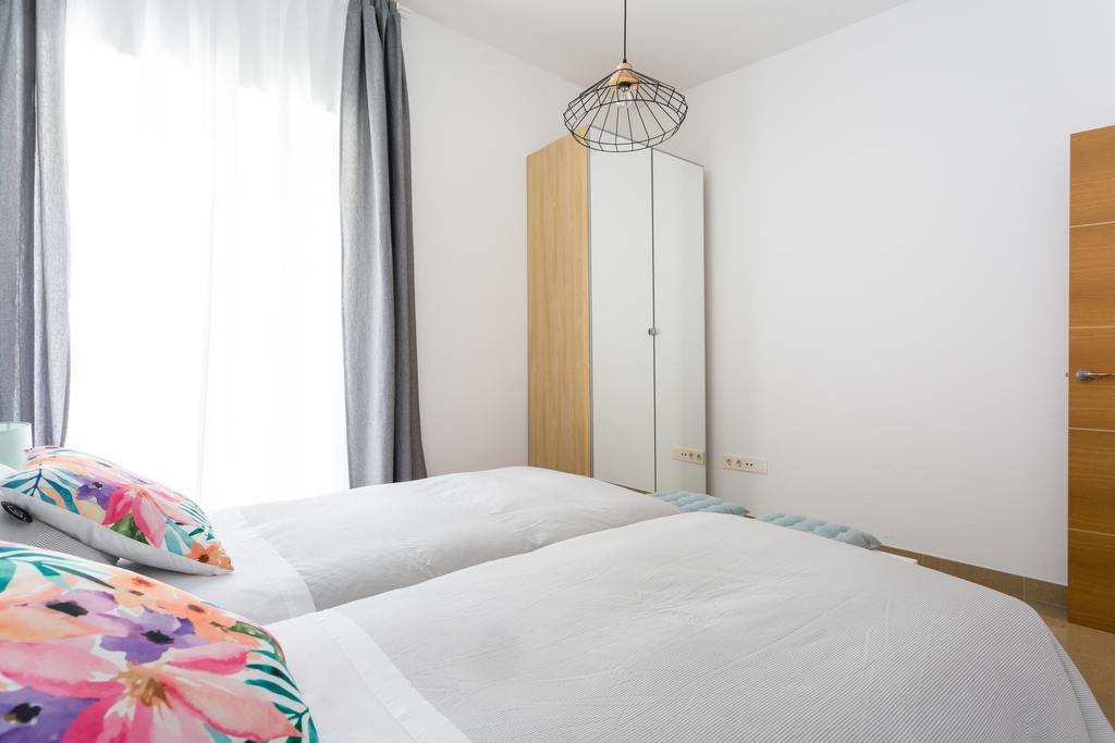 Apartamentos Alberto Lista 9 Sewilla Zewnętrze zdjęcie